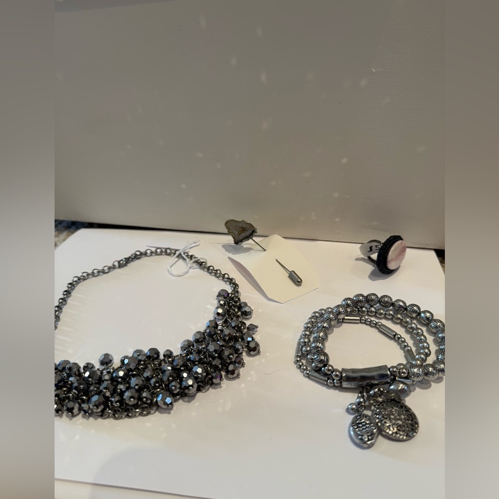 Elegant Silver Jewelry Set